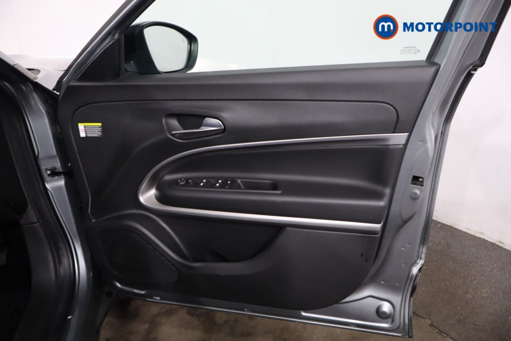 Jeep Avenger Summit Automatic Electric SUV - Stock Number (1641796) - 23rd supplementary image