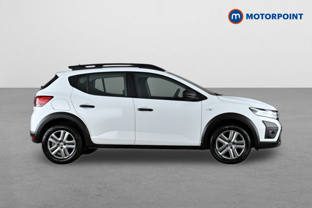 Dacia Sandero Stepway Essential Manual Petrol Hatchback - Stock Number (1567483) - Drivers side