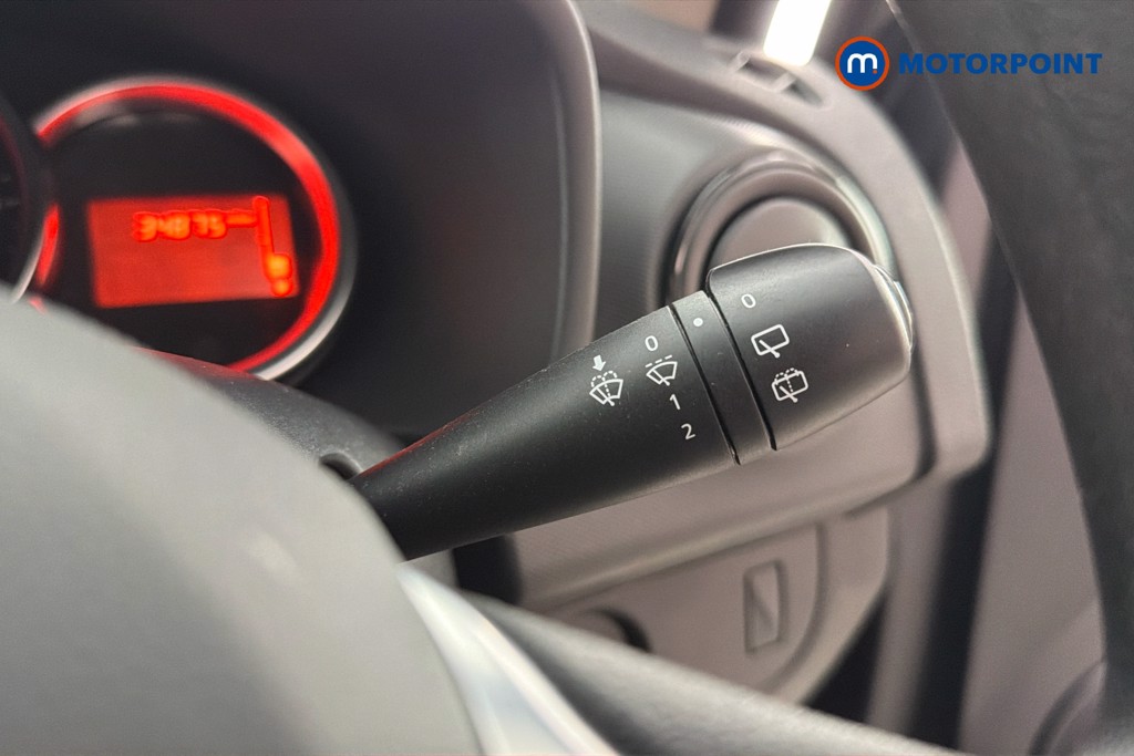 Dacia Sandero Essential Manual Petrol Hatchback - Stock Number (1628388) - 7th supplementary image