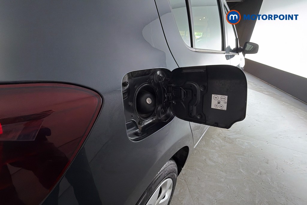 Dacia Sandero Essential Manual Petrol Hatchback - Stock Number (1628388) - 41st supplementary image