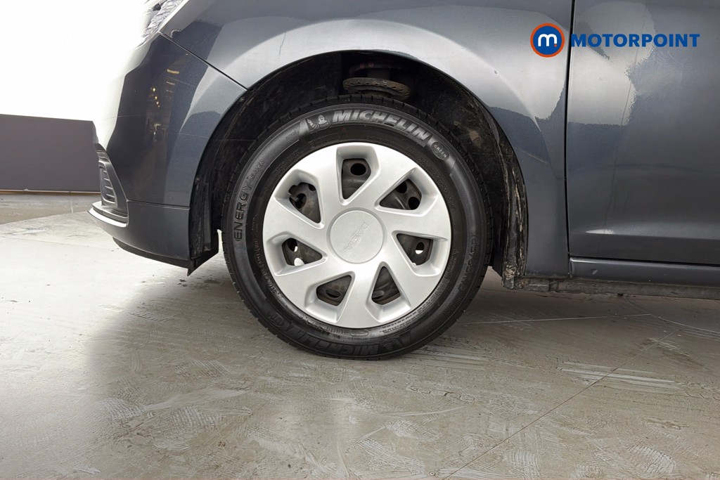 Dacia Sandero Essential Manual Petrol Hatchback - Stock Number (1628388) - 47th supplementary image