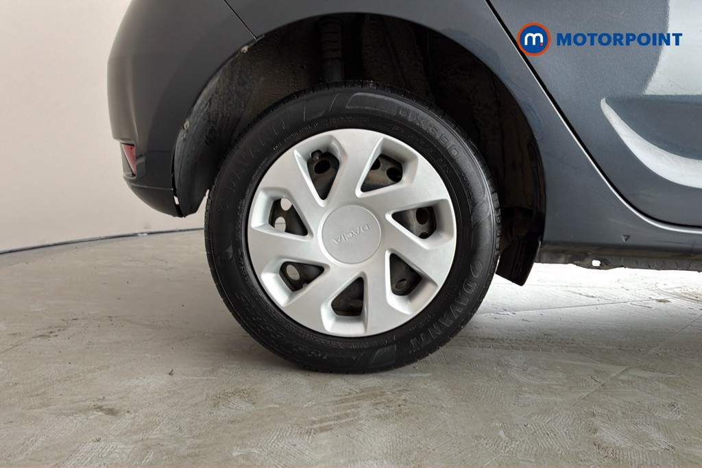 Dacia Sandero Essential Manual Petrol Hatchback - Stock Number (1628388) - 49th supplementary image