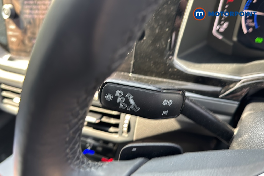 Volkswagen Polo R-Line Automatic Petrol Hatchback - Stock Number (1629297) - 5th supplementary image