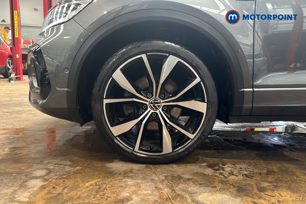 Volkswagen T-Roc R-Line Manual Petrol SUV - Stock Number (1632088) - 47th supplementary image
