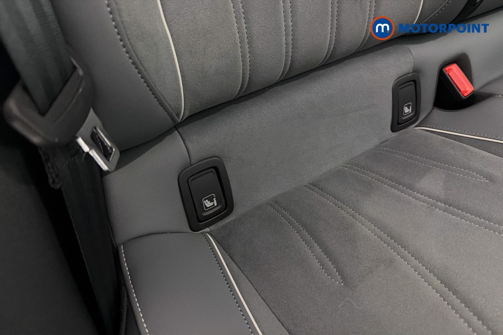 Volkswagen Passat Life Automatic Petrol Plug-In Hybrid Estate - Stock Number (1632937) - 29th supplementary image