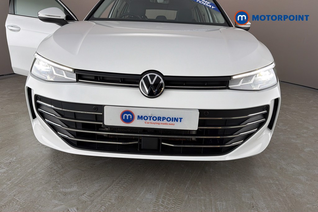 Volkswagen Passat Life Automatic Petrol Plug-In Hybrid Estate - Stock Number (1632937) - 45th supplementary image