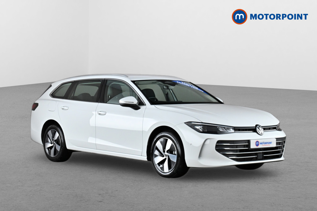 Volkswagen Passat Life Automatic Petrol Plug-In Hybrid Estate - Stock Number (1632937) - Drivers side front corner