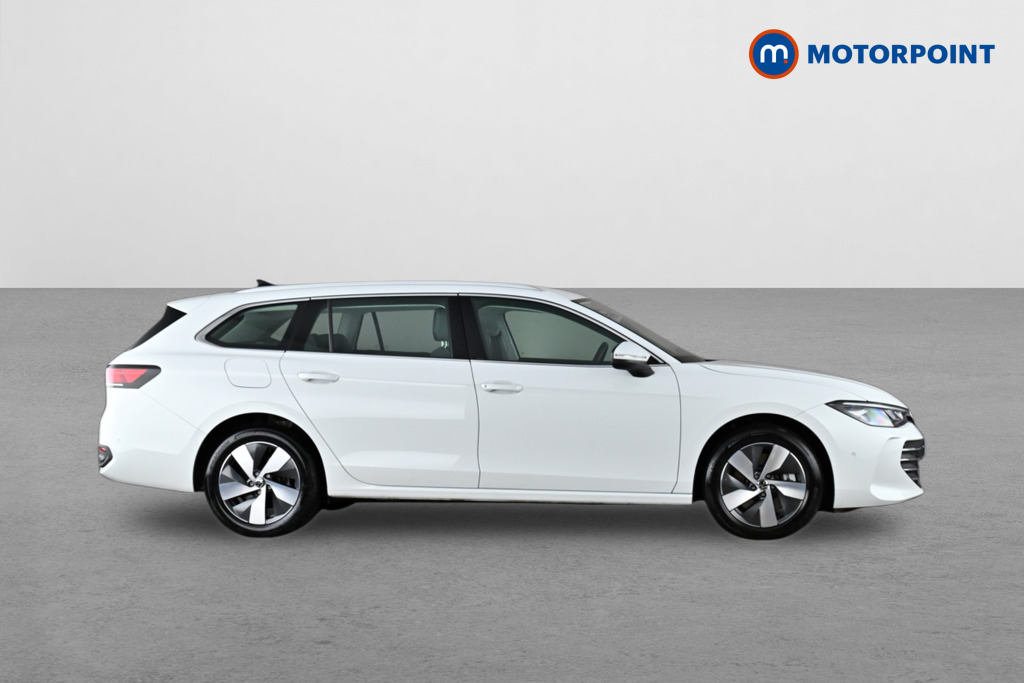 Volkswagen Passat Life Automatic Petrol Plug-In Hybrid Estate - Stock Number (1632937) - Drivers side