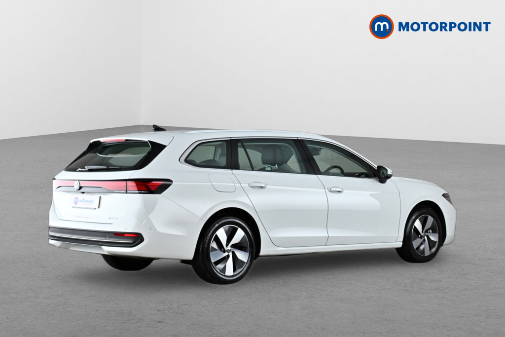 Volkswagen Passat Life Automatic Petrol Plug-In Hybrid Estate - Stock Number (1632937) - Drivers side rear corner