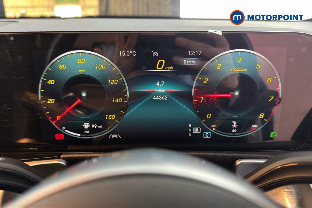 Mercedes-Benz GLB Amg Line Automatic Petrol SUV - Stock Number (1634274) - 8th supplementary image
