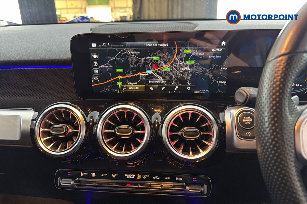 Mercedes-Benz GLB Amg Line Automatic Petrol SUV - Stock Number (1634274) - 10th supplementary image