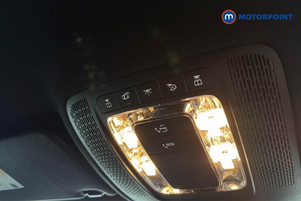 Mercedes-Benz GLB Amg Line Automatic Petrol SUV - Stock Number (1634274) - 18th supplementary image