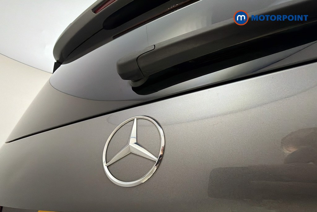 Mercedes-Benz GLB Amg Line Automatic Petrol SUV - Stock Number (1634274) - 37th supplementary image