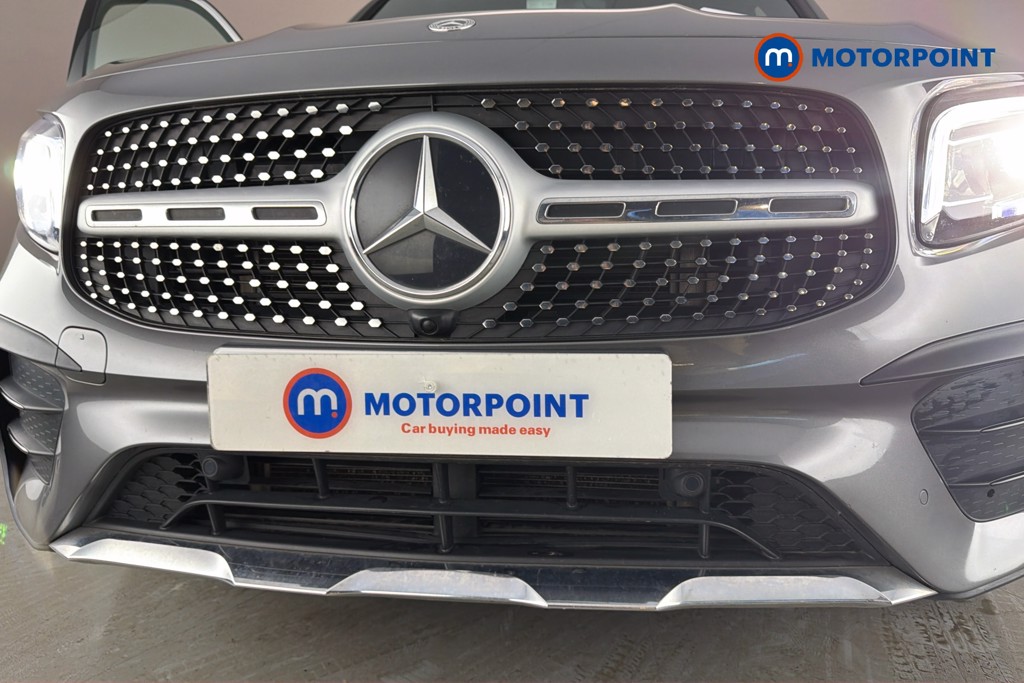 Mercedes-Benz GLB Amg Line Automatic Petrol SUV - Stock Number (1634274) - 45th supplementary image