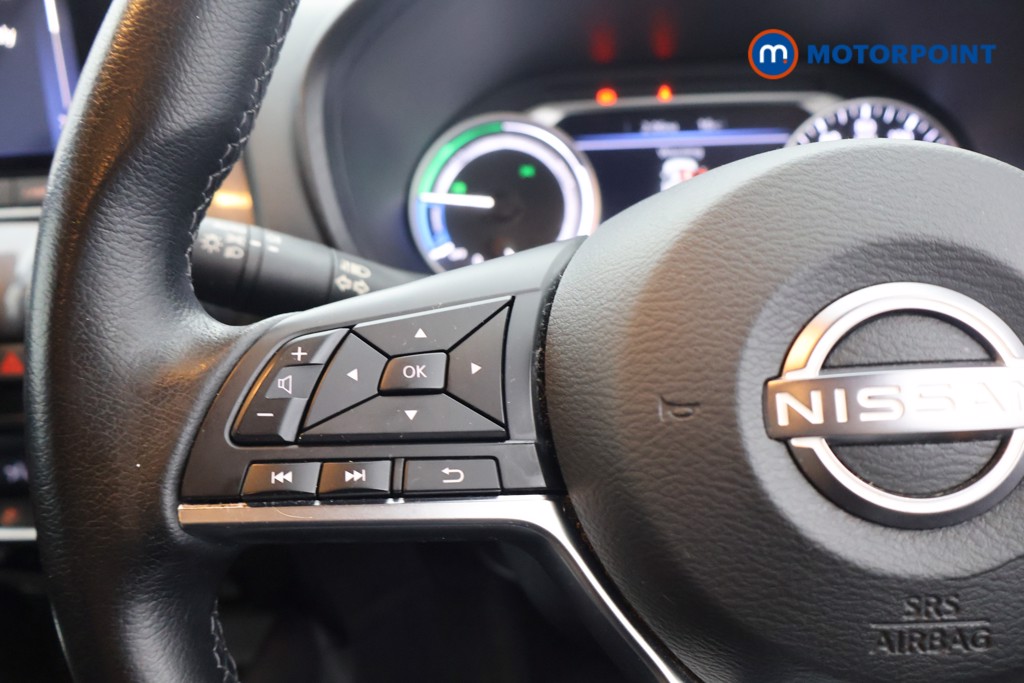 Nissan Juke N-Connecta Automatic Petrol-Electric Hybrid SUV - Stock Number (1637513) - 2nd supplementary image