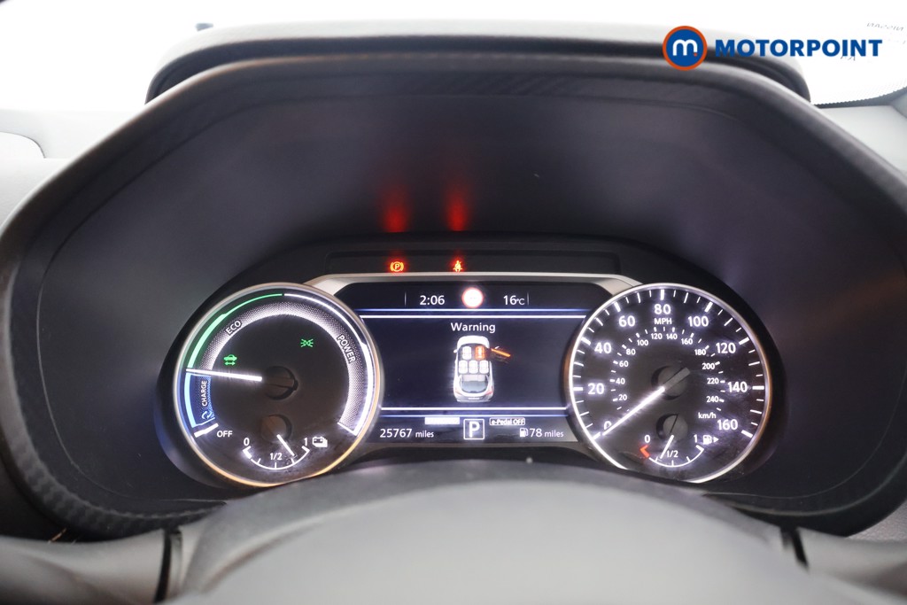 Nissan Juke N-Connecta Automatic Petrol-Electric Hybrid SUV - Stock Number (1637513) - 4th supplementary image