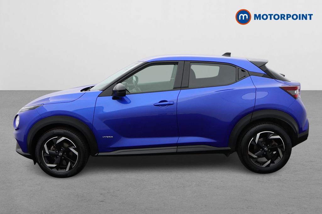 Nissan Juke N-Connecta Automatic Petrol-Electric Hybrid SUV - Stock Number (1637513) - Passenger side