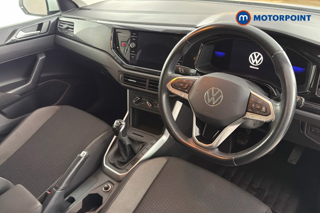 Volkswagen Polo Life Manual Petrol Hatchback - Stock Number (1638243) - 2nd supplementary image