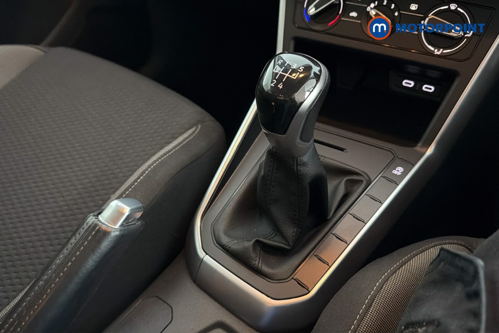 Volkswagen Polo Life Manual Petrol Hatchback - Stock Number (1638243) - 15th supplementary image