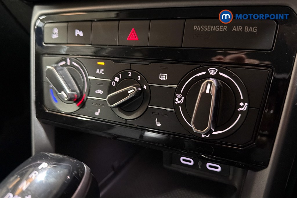 Volkswagen T-Cross Active Automatic Petrol SUV - Stock Number (1623527) - 12th supplementary image