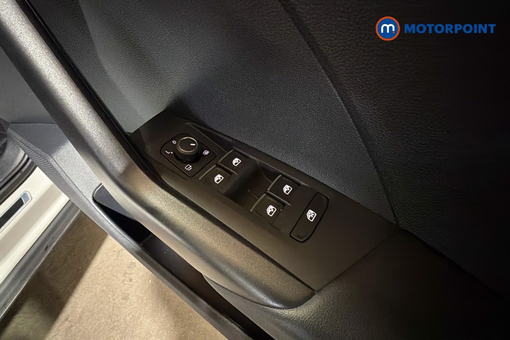 Volkswagen T-Cross Active Automatic Petrol SUV - Stock Number (1623527) - 20th supplementary image