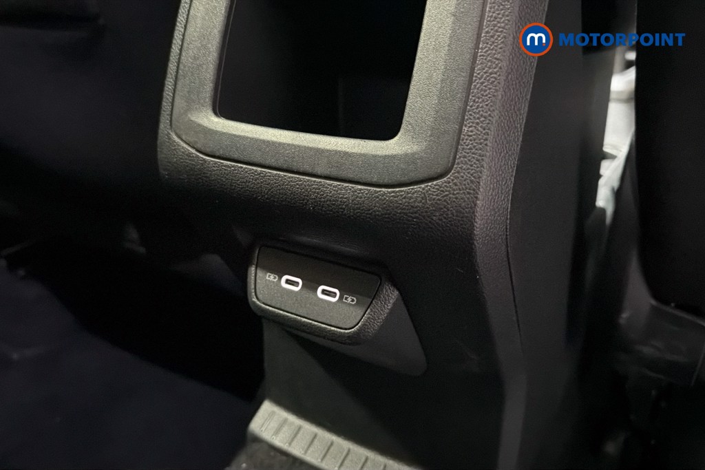 Volkswagen T-Cross Active Automatic Petrol SUV - Stock Number (1623527) - 30th supplementary image