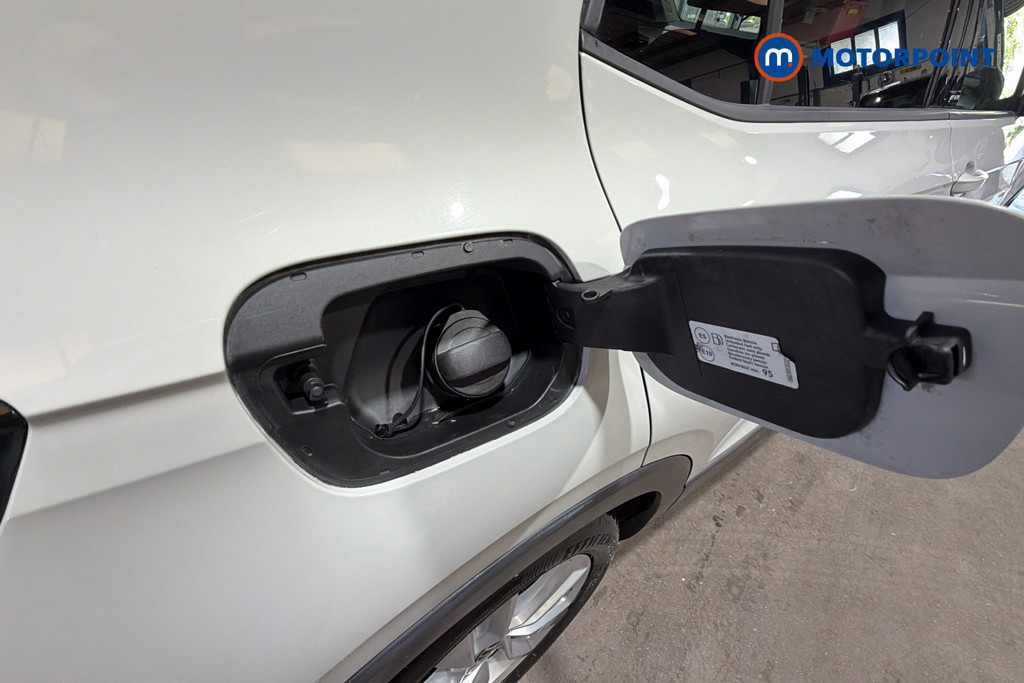 Volkswagen T-Cross Active Automatic Petrol SUV - Stock Number (1623527) - 41st supplementary image