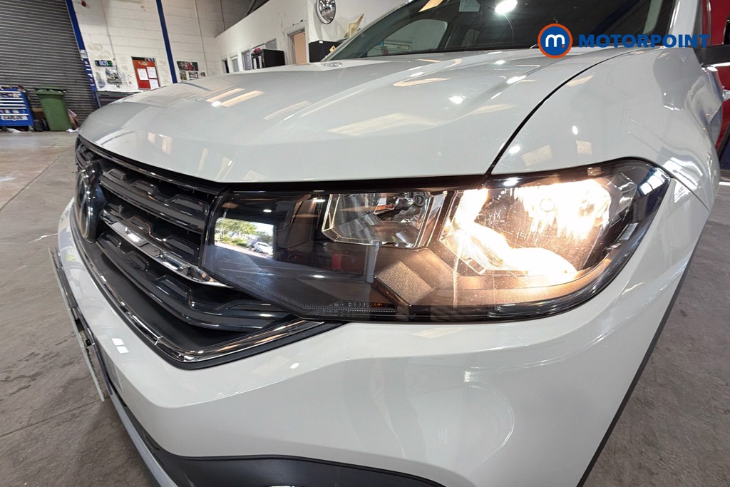 Volkswagen T-Cross Active Automatic Petrol SUV - Stock Number (1623527) - 44th supplementary image