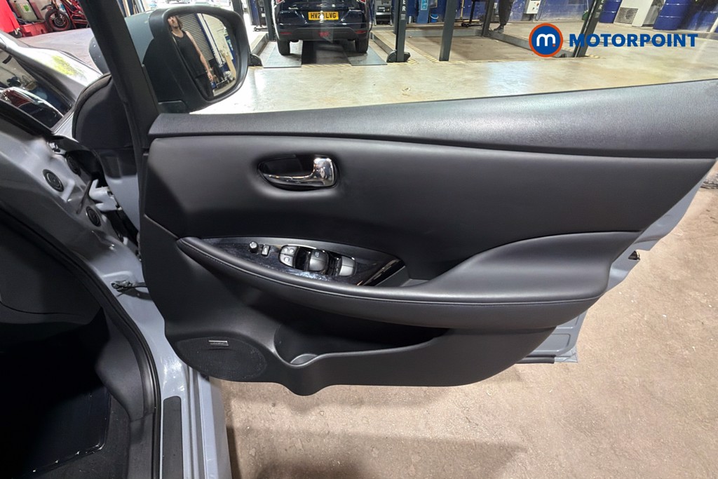Nissan Leaf E-Plus Tekna Automatic Electric Hatchback - Stock Number (1623808) - 19th supplementary image