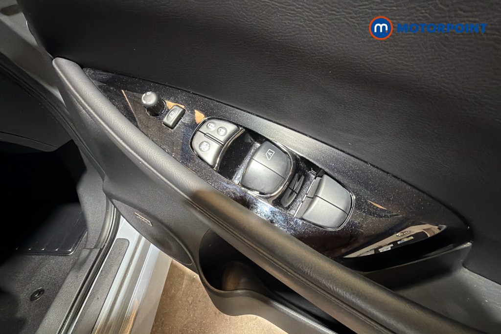 Nissan Leaf E-Plus Tekna Automatic Electric Hatchback - Stock Number (1623808) - 20th supplementary image