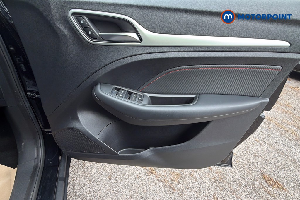 Mg Motor Uk ZS Exclusive Automatic Petrol SUV - Stock Number (1624447) - 21st supplementary image