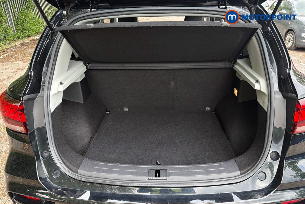 Mg Motor Uk ZS Exclusive Automatic Petrol SUV - Stock Number (1624447) - 33rd supplementary image
