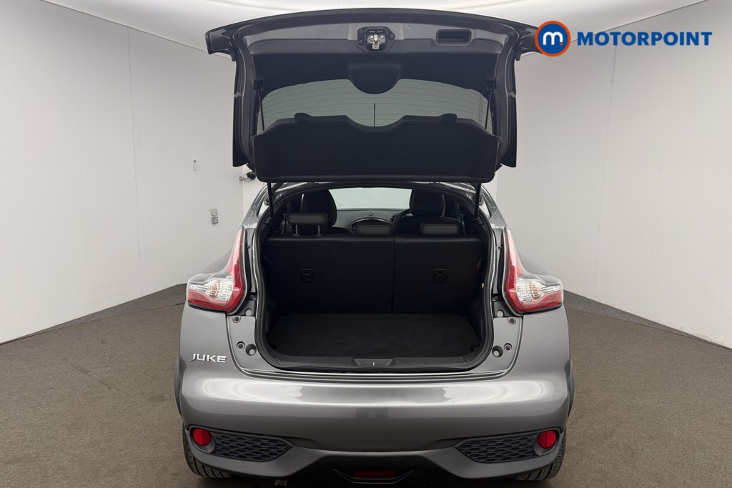 Nissan Juke Tekna Automatic Petrol SUV - Stock Number (1627957) - 20th supplementary image