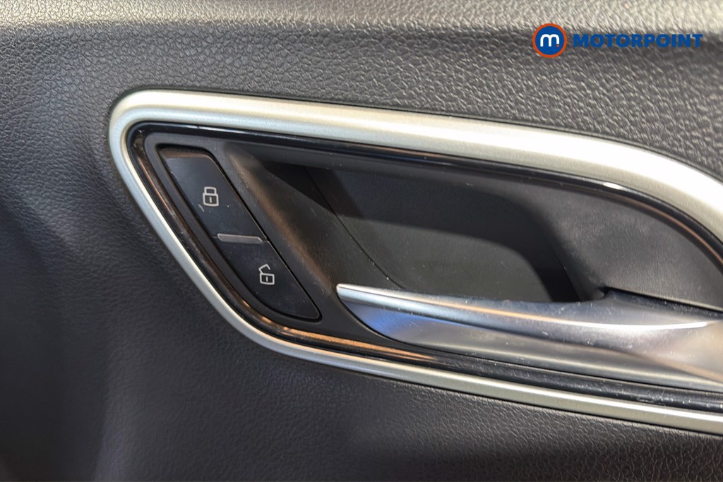 Mg Motor Uk ZS Exclusive Manual Petrol SUV - Stock Number (1631677) - 42nd supplementary image