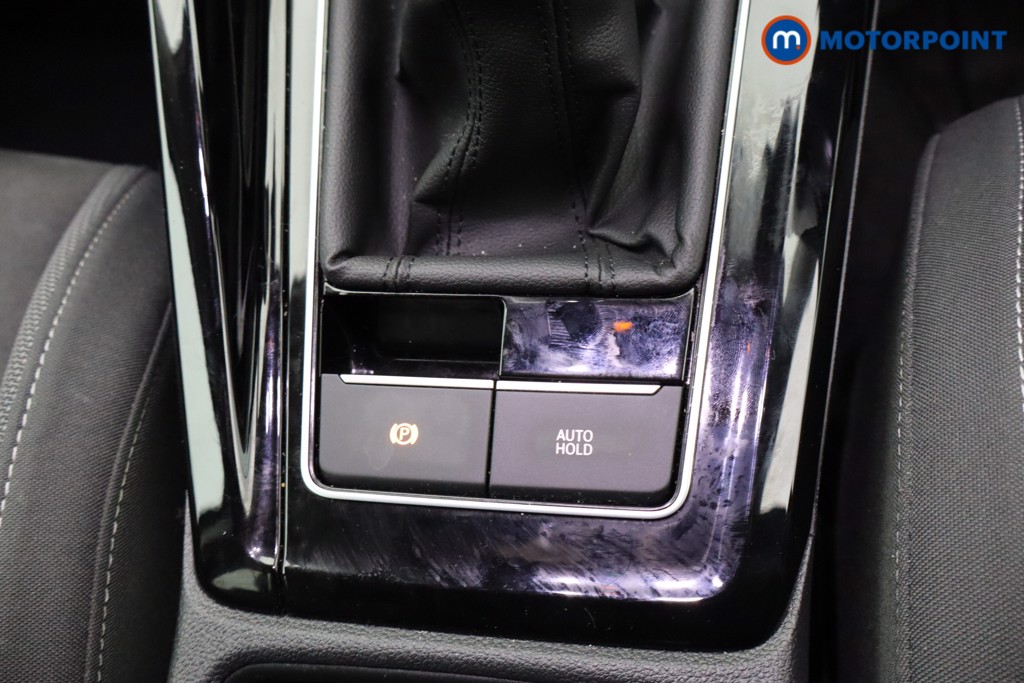 Volkswagen Golf Style Edition Manual Petrol Hatchback - Stock Number (1631976) - 18th supplementary image