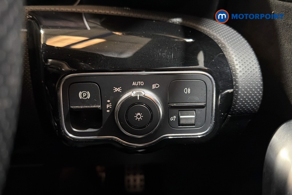 Mercedes-Benz A Class Amg Line Automatic Petrol Hatchback - Stock Number (1632097) - 18th supplementary image
