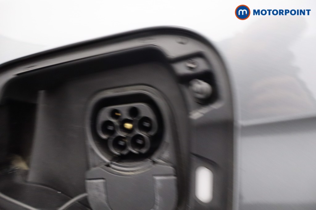 Volkswagen Passat Life Automatic Petrol Plug-In Hybrid Estate - Stock Number (1632870) - 30th supplementary image