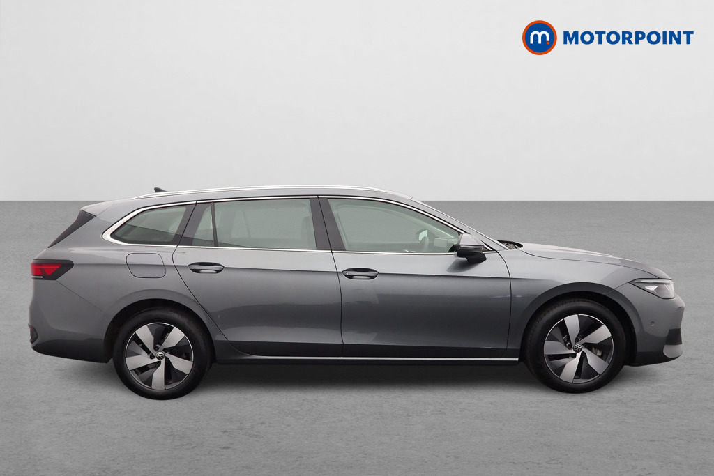 Volkswagen Passat Life Automatic Petrol Plug-In Hybrid Estate - Stock Number (1632870) - Drivers side