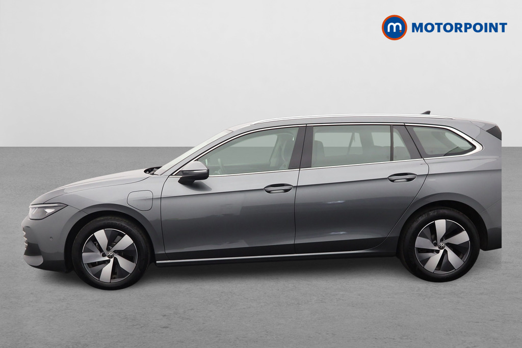 Volkswagen Passat Life Automatic Petrol Plug-In Hybrid Estate - Stock Number (1632870) - Passenger side