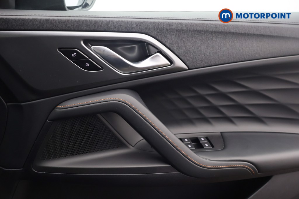 Mg Motor Uk HS Trophy Automatic Petrol-Electric Hybrid SUV - Stock Number (1632981) - 9th supplementary image