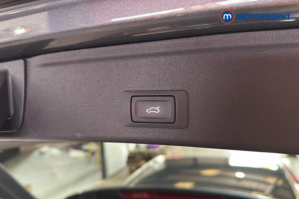 Audi A4 S Line Automatic Diesel Estate - Stock Number (1634975) - 35th supplementary image