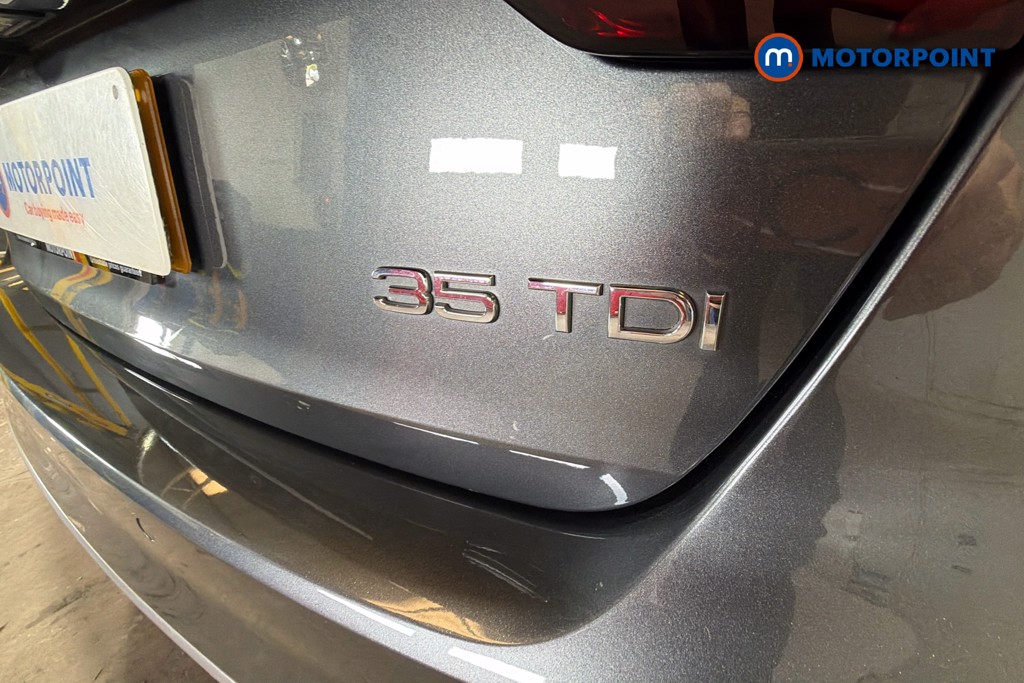 Audi A4 S Line Automatic Diesel Estate - Stock Number (1634975) - 37th supplementary image