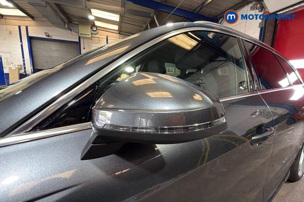 Audi A4 S Line Automatic Diesel Estate - Stock Number (1634975) - 43rd supplementary image