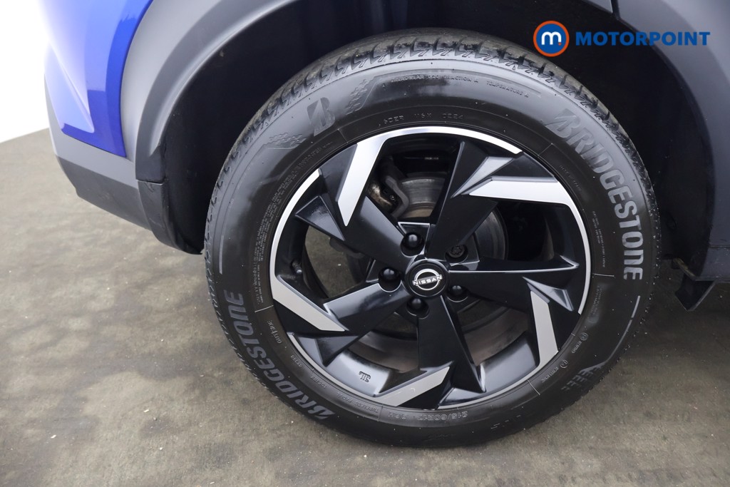 Nissan Juke N-Connecta Manual Petrol SUV - Stock Number (1635819) - 12th supplementary image