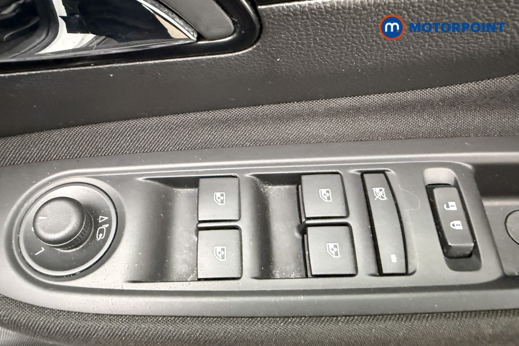 Vauxhall Mokka X Design Nav Manual Petrol SUV - Stock Number (1635897) - 17th supplementary image