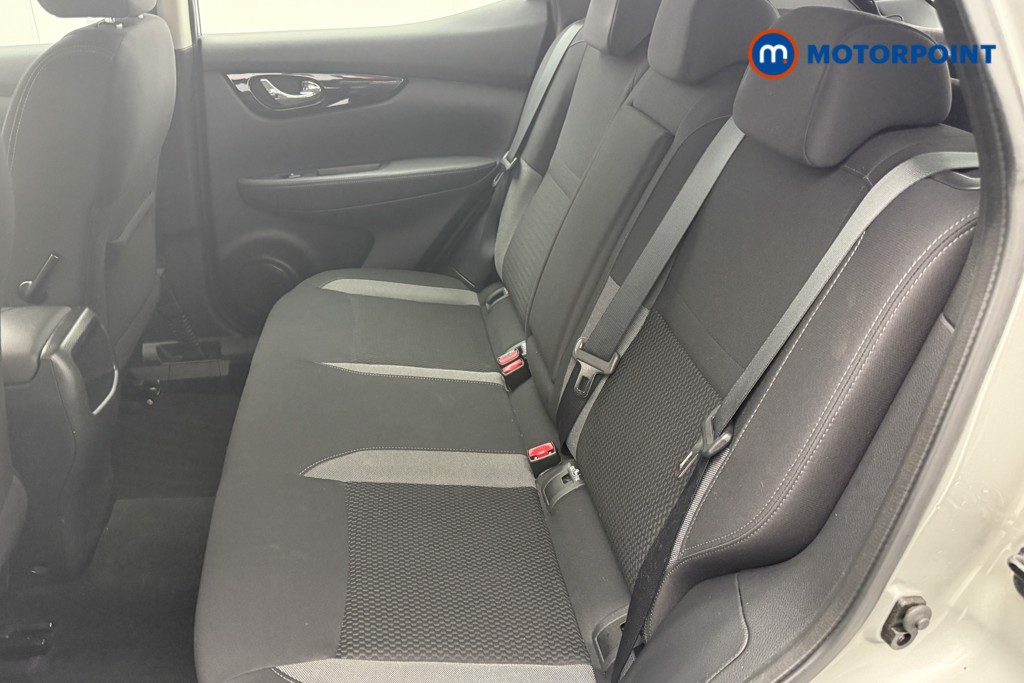 Nissan Qashqai Acenta Premium Manual Petrol SUV - Stock Number (1636955) - 12th supplementary image