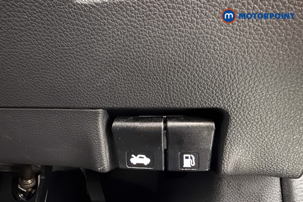Nissan Qashqai Acenta Premium Manual Petrol SUV - Stock Number (1636955) - 23rd supplementary image