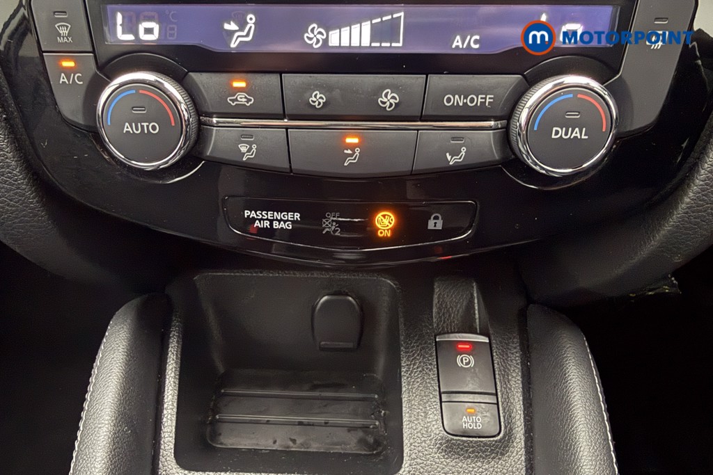 Nissan Qashqai Acenta Premium Manual Petrol SUV - Stock Number (1636955) - 29th supplementary image