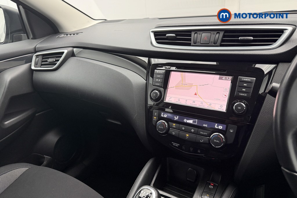 Nissan Qashqai Acenta Premium Manual Petrol SUV - Stock Number (1636955) - 38th supplementary image