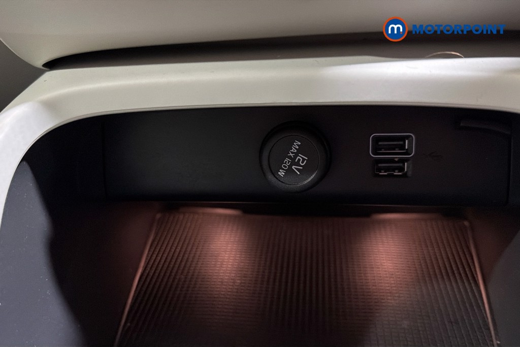 Volvo Xc40 Inscription Automatic Petrol SUV - Stock Number (1637401) - 17th supplementary image
